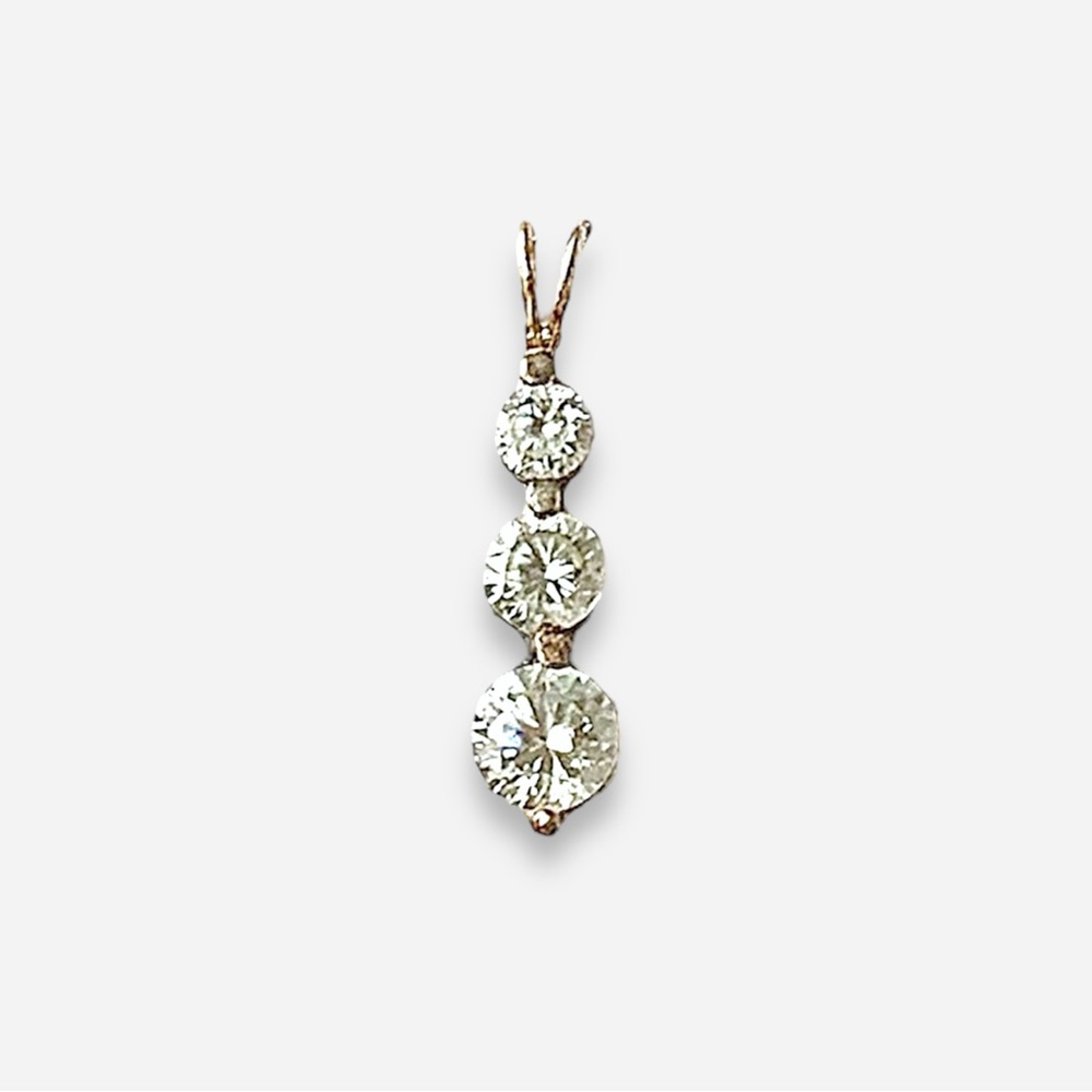 925 sterling silver pendant CZ